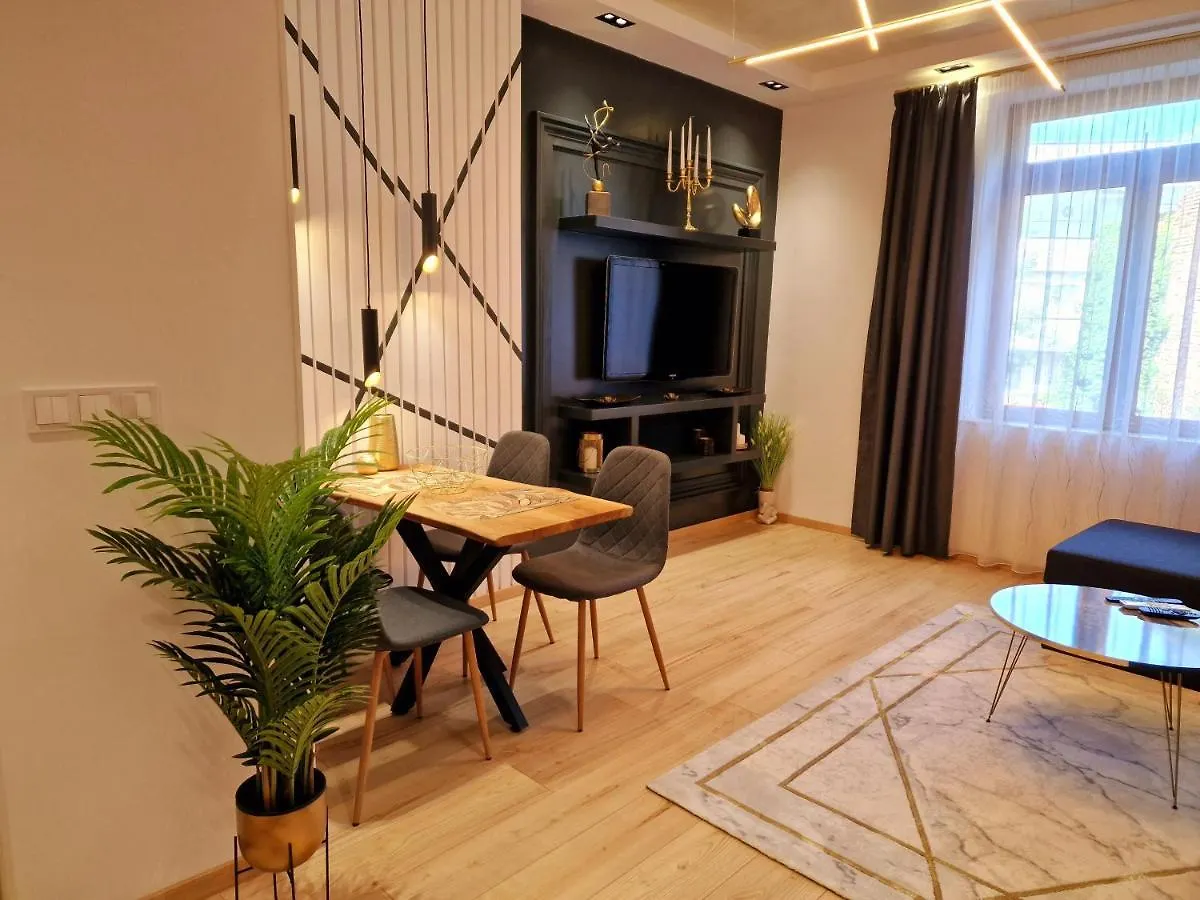 Fs Apartments Varna - Beautiful Apartment In The Center Of Varna Bulgaria