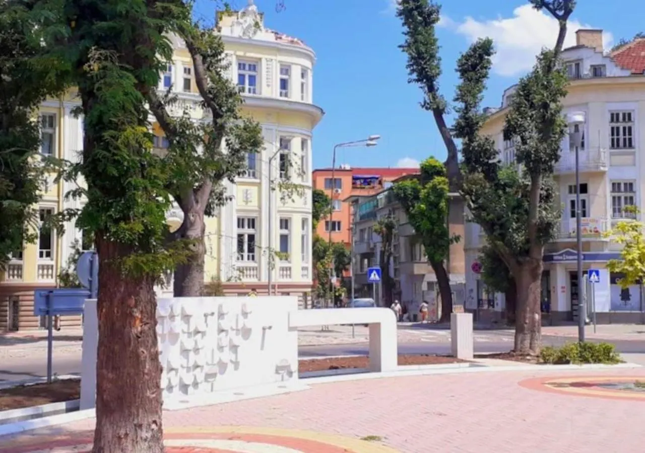 Fs Apartments Varna - Beautiful Apartment In The Center Of Varna Bulgaria