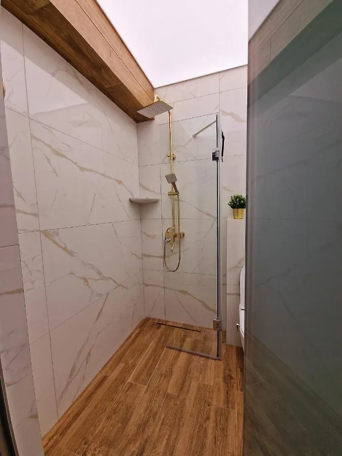 Fs Apartments Varna - Beautiful Apartment In The Center Of Varna 0*,